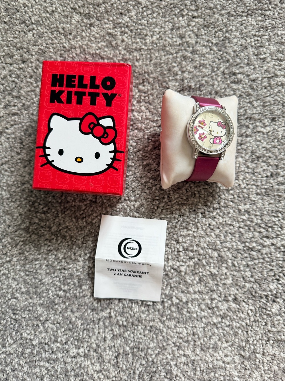Hello Kitty Rhinestone Watch – Excellent Condition in Original Box - Picture 4 of 6